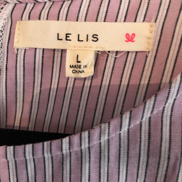 🛍 [LeLis] Ruffle Front Blouse - Picture 6 of 9